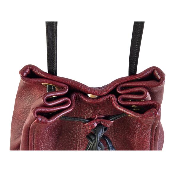 Red Pebble Leather Bucket Crossbody Bag Black Strap & Tassels Drawstring Boho - Picture 10 of 12
